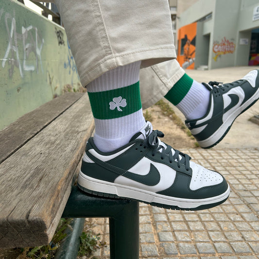 PAO White