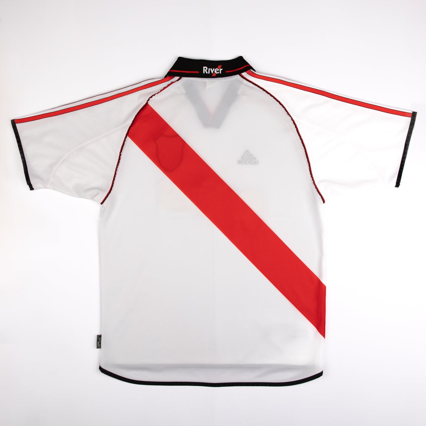 River Plate - 2000/02 Home